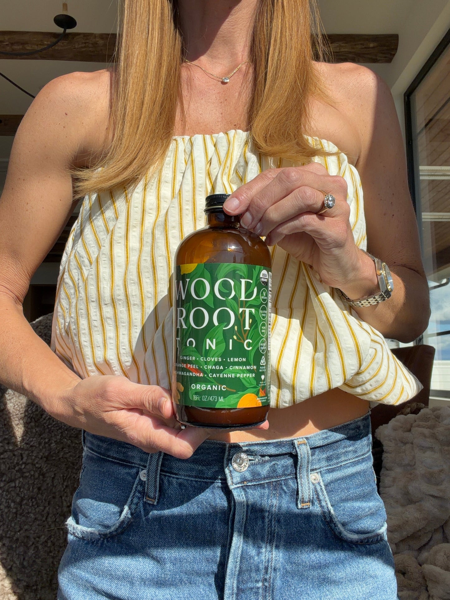 Bloat-Free Beach Days: 3 Beach Bag Must-Haves for Feeling Your Best All Summer